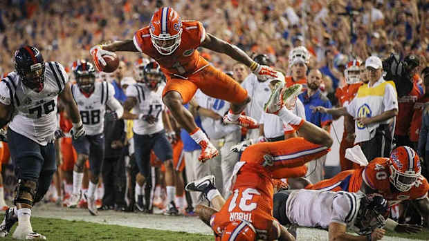 Florida is winning again thanks to dominant defense led by cornerback Vernon Hargreaves III